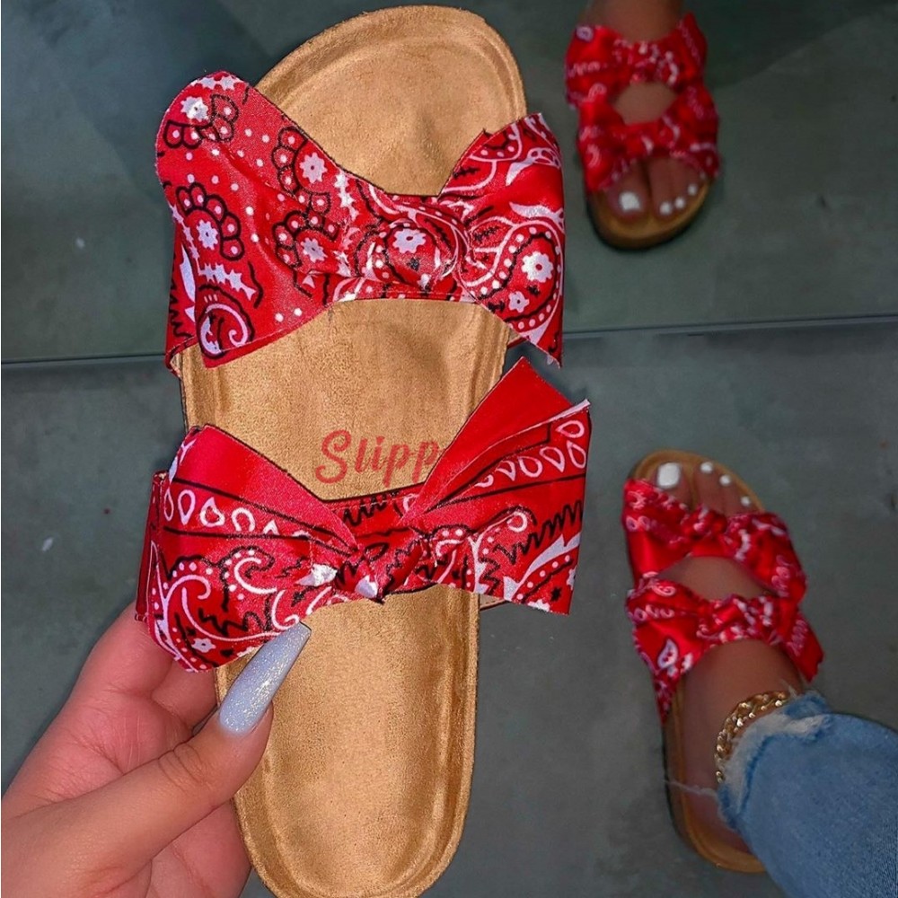 slides with bows on them